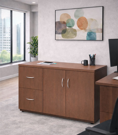 Credenza con gavetas